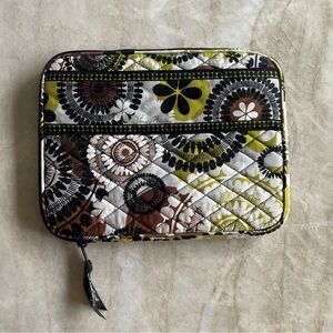 Vera Bradley Cocoa Moss Tablet Sleeve EUC